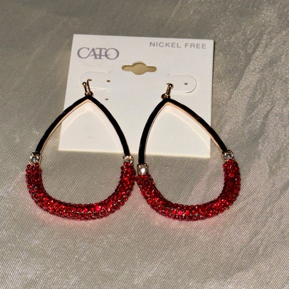 New Cato Sparkling Red Rhinestone Gold Toned Teardrop Earrings - Picture 7 of 8